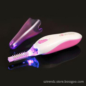 Heated eyelash curler with demountable comb, two levels heating to model curve, long lasting lash
